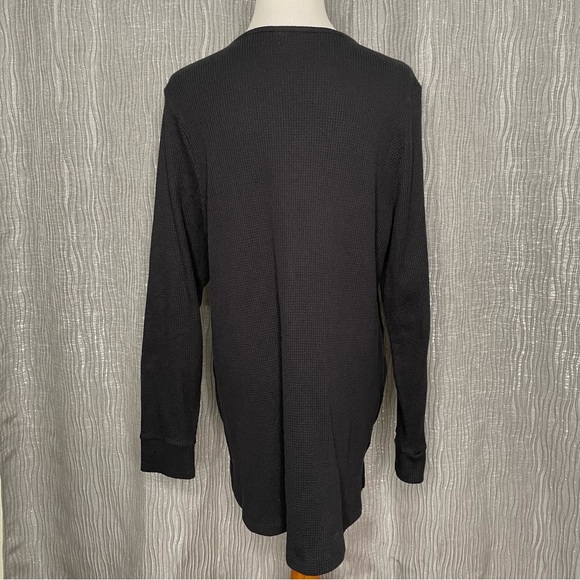 Quacker Factory waffle knit rhinestone grommet tunic - Picture 3 of 7